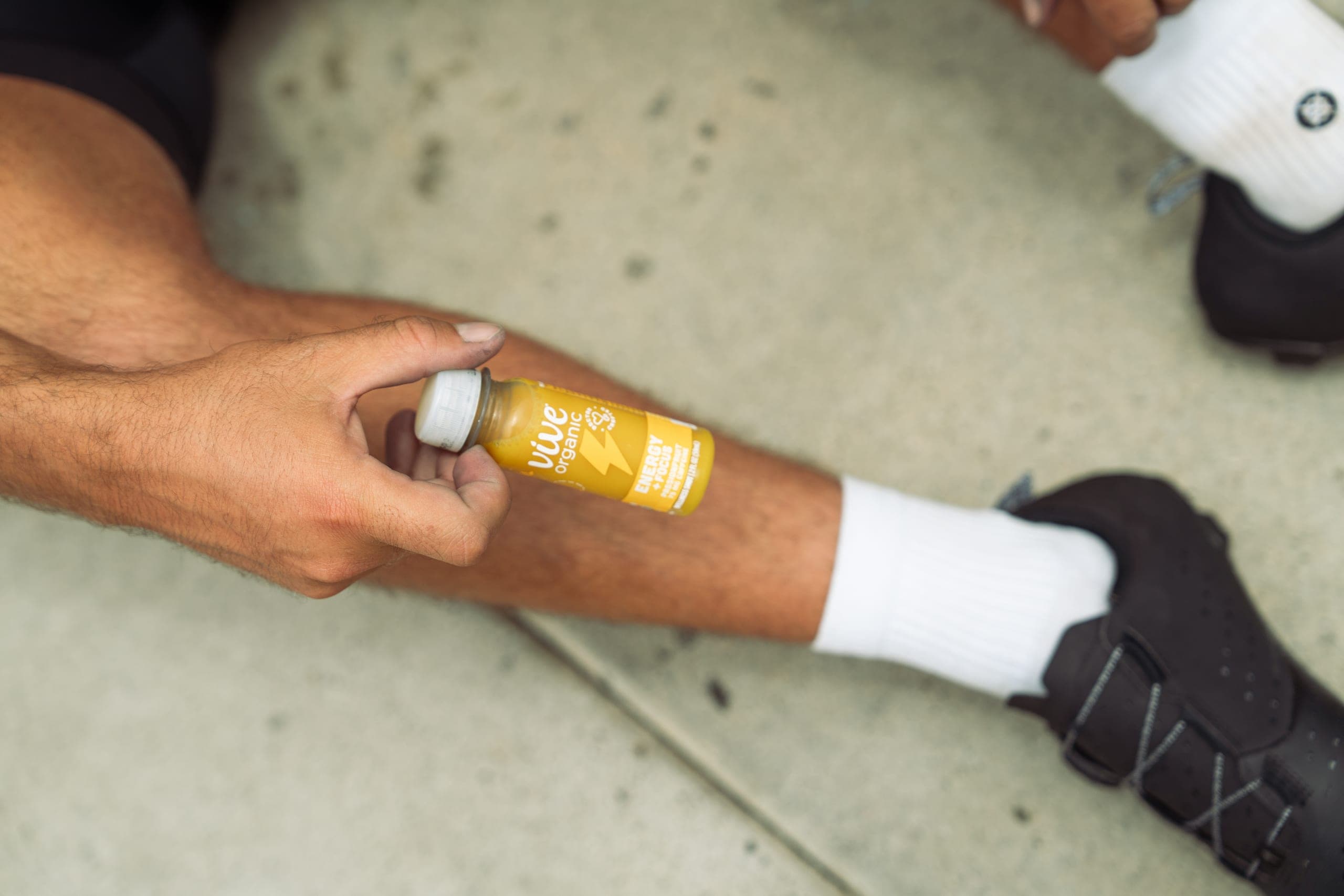 Vive Organic cycling campaign still